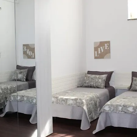 דירה Chez Les Soeurs *